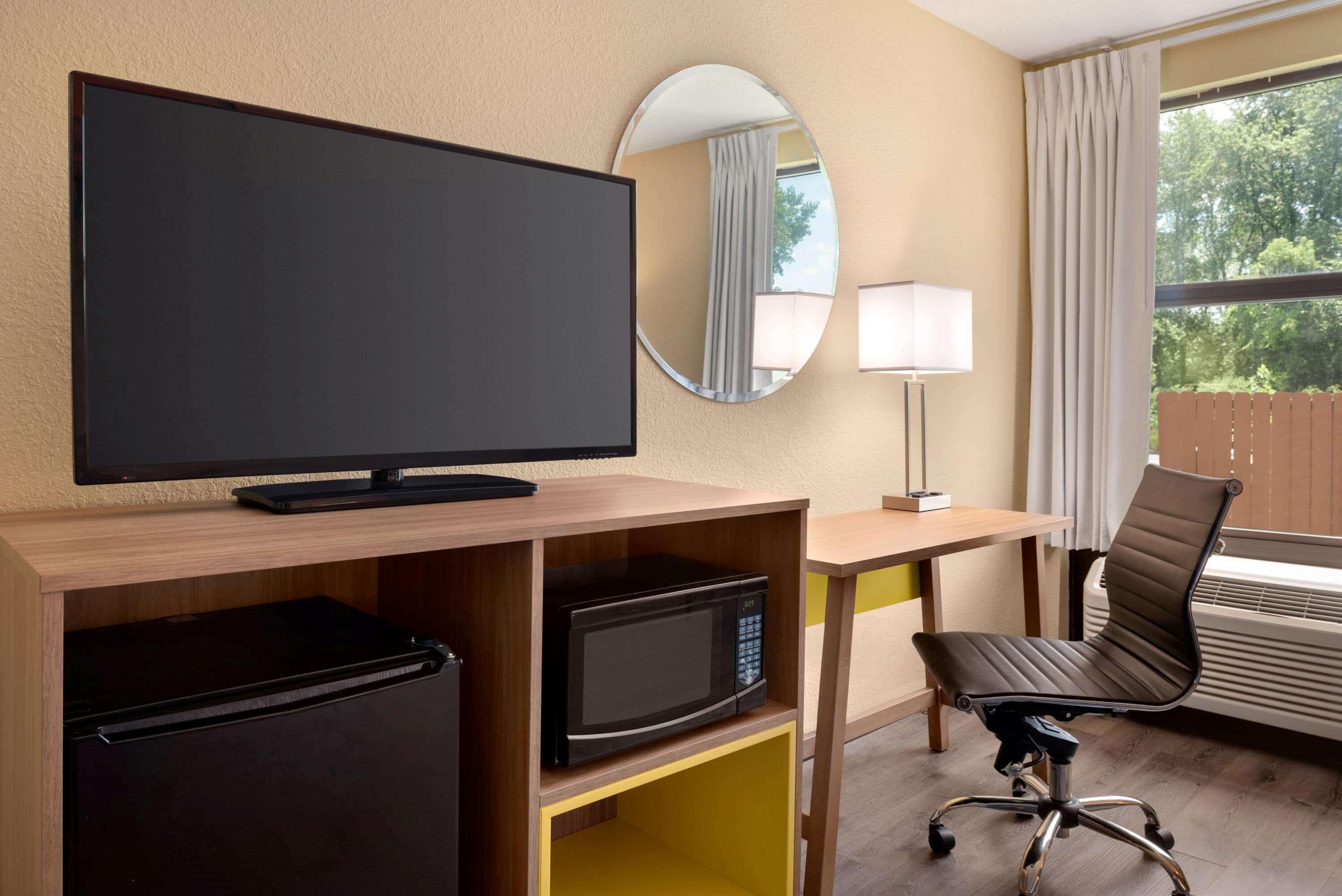Days Inn & Suites By Wyndham Merrillville Zewnętrze zdjęcie