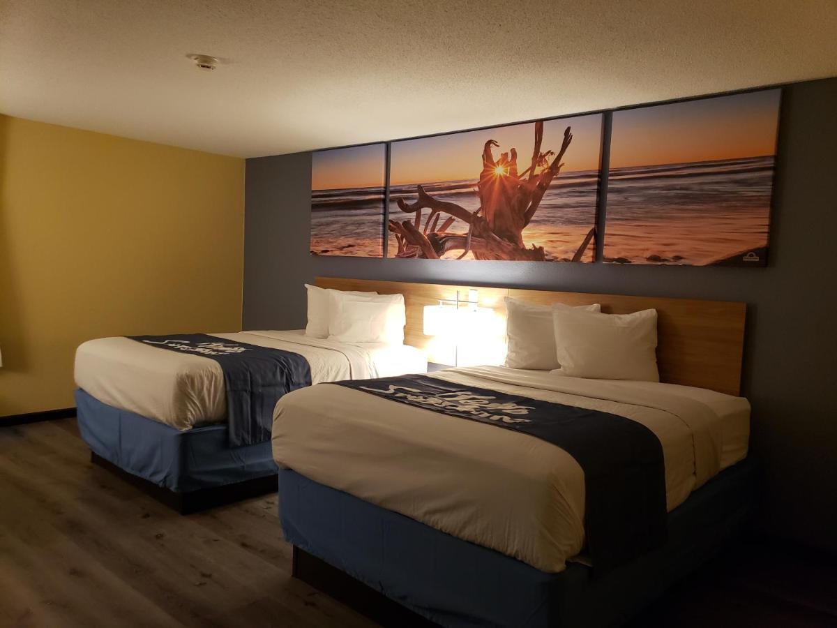 Days Inn & Suites By Wyndham Merrillville Zewnętrze zdjęcie